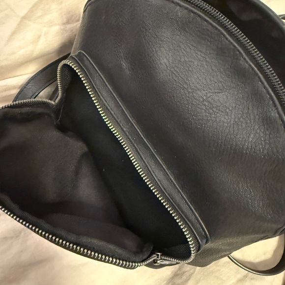 Universal Thread Black Mini Backpack - Picture 4 of 6